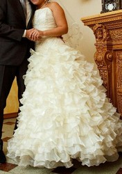 Свадебное платье,  цвет шампань