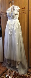 Цветное свадебное платье с нежным кружевом